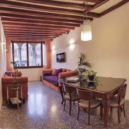 דירה Dream House *